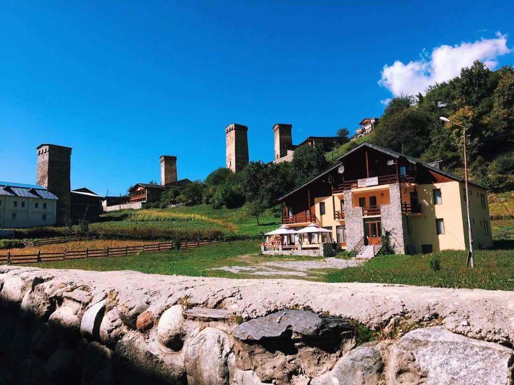 Hotel Lileo Mestia Exterior photo